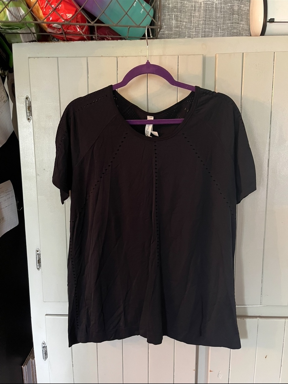 Athleta Black Short-Sleeve Performance Tee Size XL
